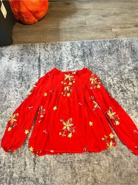 fig and flower Red Embroidered Floral Blouse